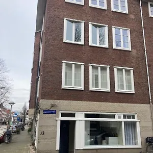 https://very-nice-ground-floor-apartment-in-a-great-amsterdam.amsterdamhotelsnl.com